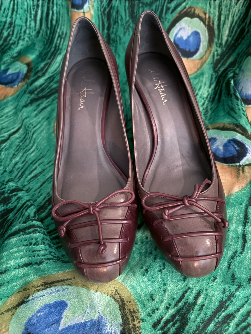 Cole Haan Nike Air Women's Burgundy Leather Bow Heels